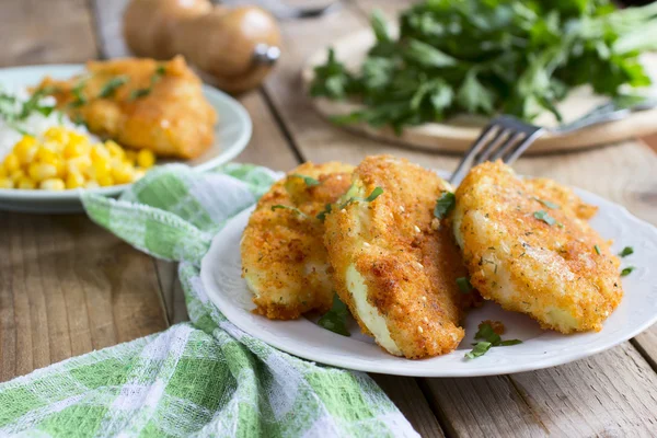 Fried cabbage with bread crumbs - vegan version of schnitzel — Stock Photo, Image