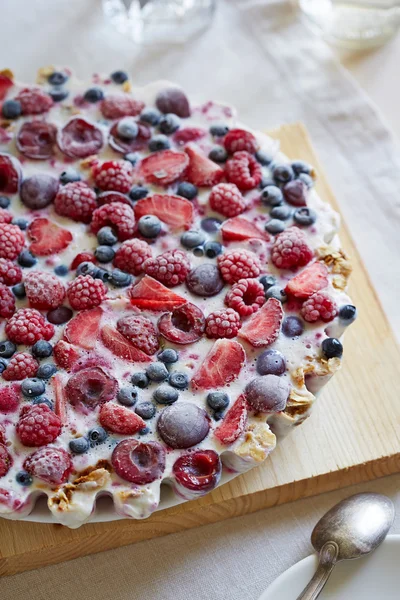 Homemade icecream berry pie — Stock Photo, Image