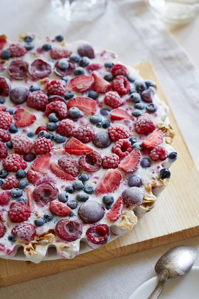 Tarte maison aux baies de glace — Photo