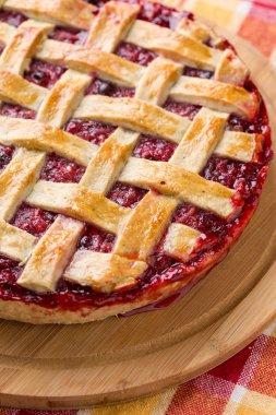 lezzetli kızılcık ve elmalı turta geri kalanı ile 