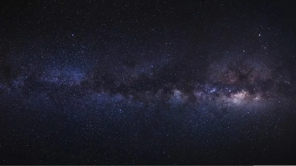 Panorama Samanyolu Gökadası. Uzun pozlama photograph.with tahıl