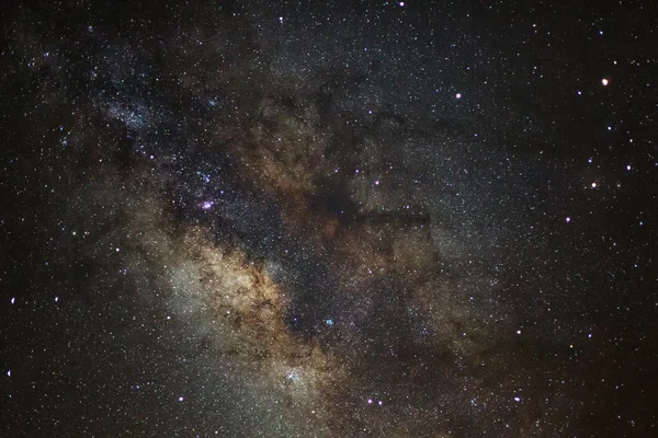 Galaxia Vía Láctea, Fotografía de larga exposición, con grano — Foto de Stock