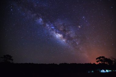 bir gece gökyüzü, uzun pozlama fotoğraf, zekâ güzel milkyway