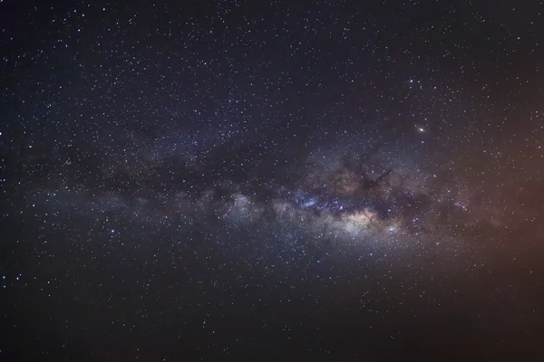 長時間露光写真は、穀物、夜空に天の川 — ストック写真