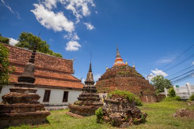 Tayland tapınak wat ratchaburana, phitsanulok adında