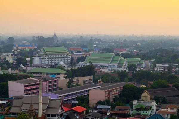 View of Phitsanulok during sunset — Stock Photo, Image