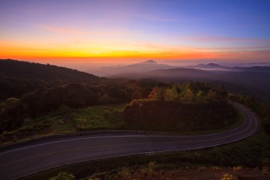 Chiang Mai, Thailan, Sunrise Doi Inthanon Milli Parkı
