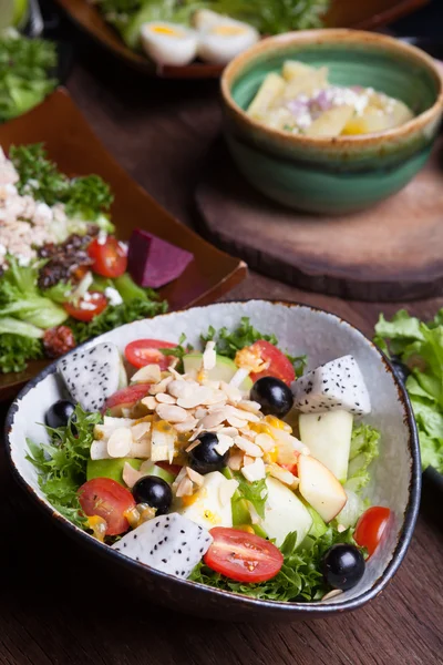 Fruit salad in the bowl — Stock Photo, Image