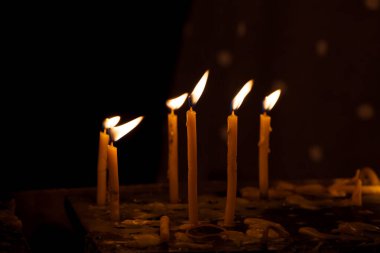 Mum ışığı, kapat.