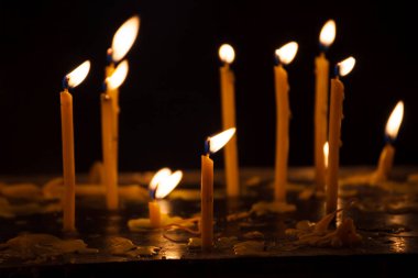 Mum ışığı, kapat.