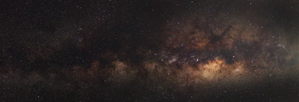 Panorama Samanyolu Gökadası, uzun pozlama fotoğraf, tahıl ile