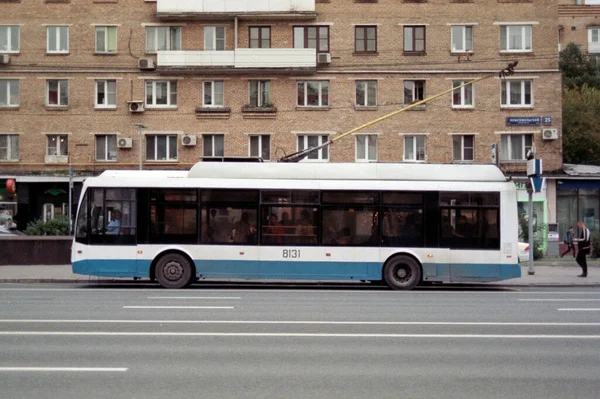 Moscú Rusia Julio 2019 Trolebús Calle — Foto de Stock