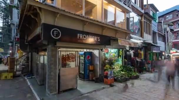 2020 október. Cafe Frontiers Manali Himachal Pradesh India. Hyperlapse. — Stock videók