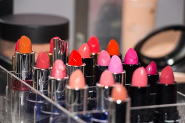 elegance ruj kümesi