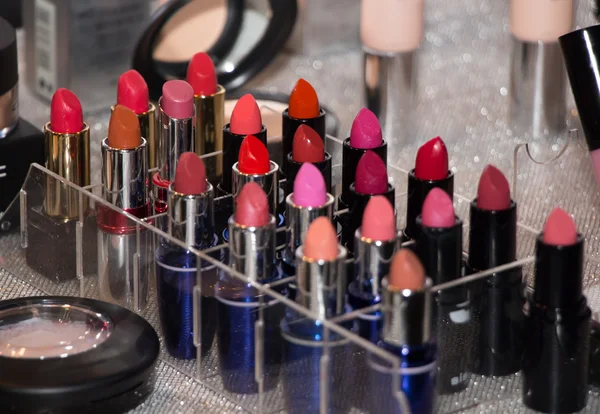 Set aus hellem Lippenstift — Stockfoto