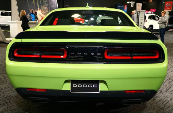 Wilmington Delaware Ottobre 2019 Vista Posteriore Della Nuovissima Dodge Challenger — Foto Stock