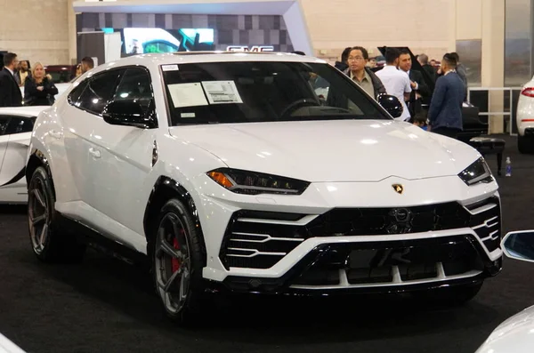 Philadelphia Pennsylvania February 2019 2019 Lamborghini Urus Suv Crossover White — Stock Photo, Image