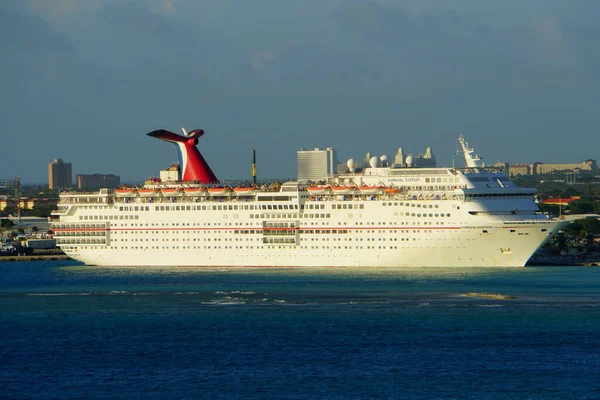 Oranjestad Aruba November 2018 Carnival Ecstacy Kreuzfahrtschiff Hafen — Stockfoto