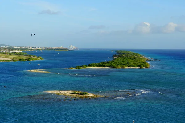 Vista Aérea Das Pequenas Ilhas Longo Baía Perto Oranjestad Aruba — Fotografia de Stock