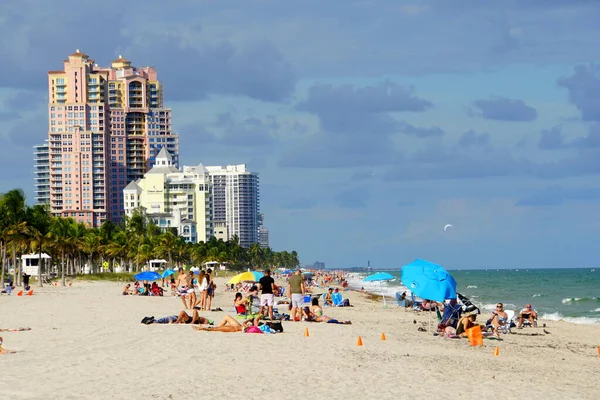 Fort Lauderdale Florida November 2018 View Beach Luxury Waterfront Condominiums — Stock Photo, Image