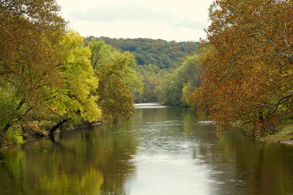 Utsikten Över Vackra Hösten Lövverk Längs Brandywine River Nära Wilmington — Stockfoto