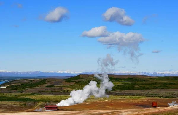 Het Uitzicht Rookruimte Bij Namafjall Hverir Geothermische Gebied Van Ijsland — Stockfoto