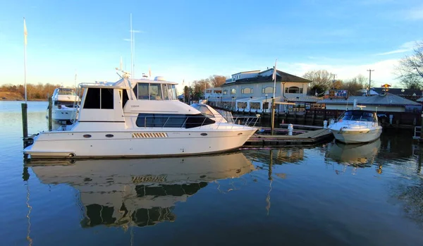 Chesapeake City Maryland Usa Januari 2021 Luxury Boat Waterfront Restaurant — Stockfoto