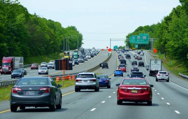 Aberdeen, Maryland, ABD - 17 Mayıs 2021 - 95 numaralı karayolu trafiği