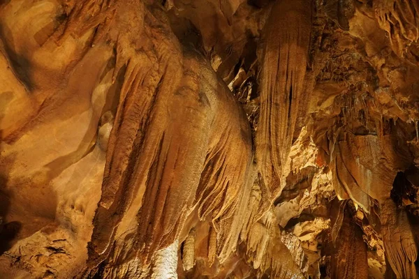 Vakker Fjellformasjon Inne Diamond Cave Ved Mammoth Cave Nasjonalpark Nær – stockfoto
