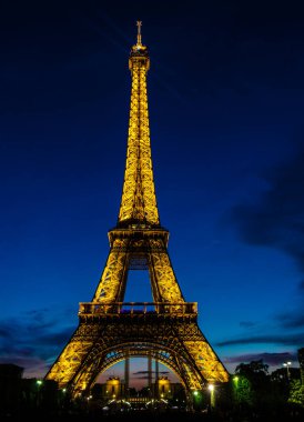 Eiffel Kulesi Mavi Saat, Paris, Fransa.