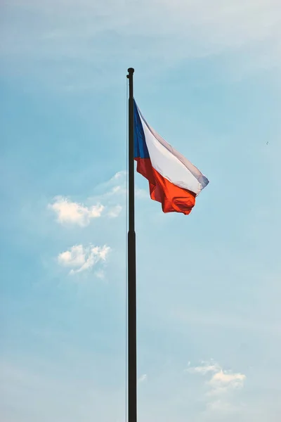 Bandera República Checa Con Cielo Brillante —  Fotos de Stock