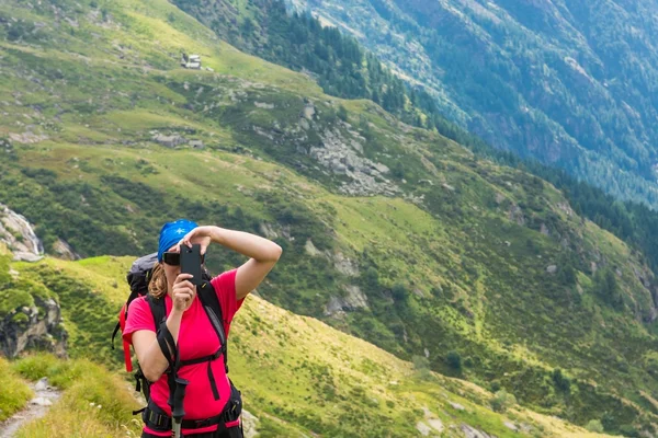 Senderista femenina . — Foto de Stock