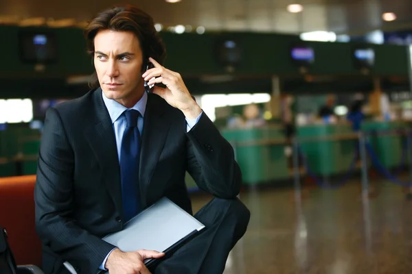 Businessman in the airport l — Stock Photo, Image