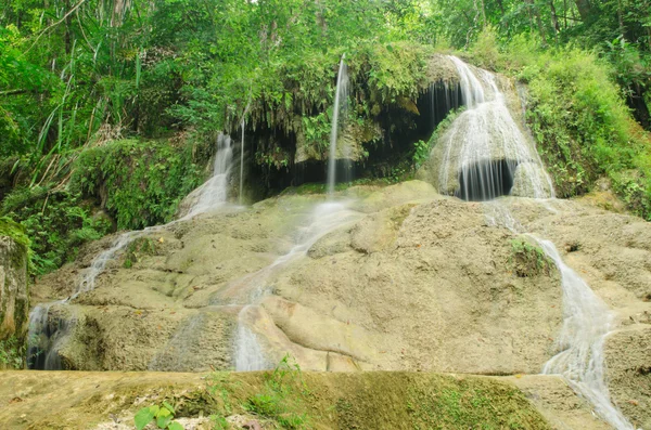 Erawan Waterfall, Kanchanaburi, Thailand — Stock Photo, Image