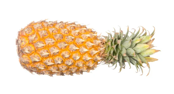 Beyaz üzerine izole edilmiş ananas — Stok fotoğraf