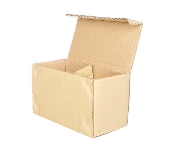 Karton kutu beyaz üzerinde izole — Stok fotoğraf