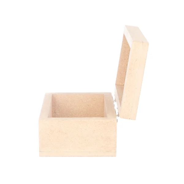 Открытый деревянный ящик изолирован на белом — стоковое фото