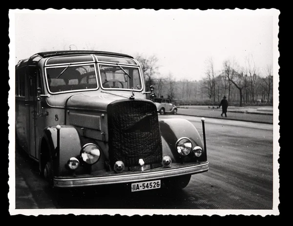 Antieke foto luxe autobus — Stockfoto