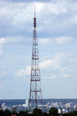 Çok uzun boylu anten Kulesi
