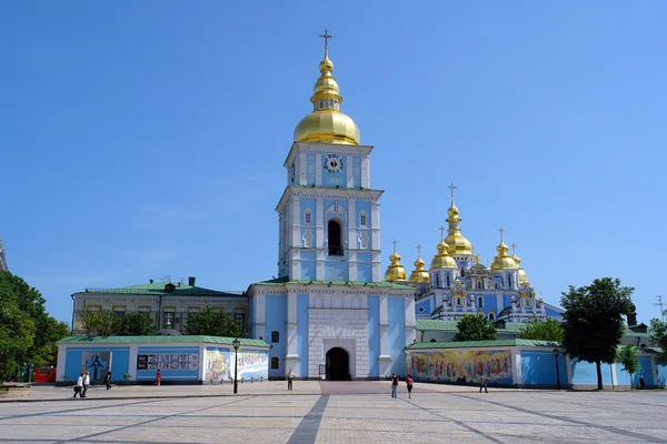 St. Michael's Golden-Domed Monastery — Stock Photo, Image