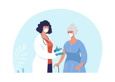 Klinikteki doktor yaşlı bir kadına koronavirüs aşısı yapıyor. Bağışıklık sistemi için kavramsal bir örnek. Yetişkin aşısı, çovid aşısı. Düz illüstrasyon beyaz arkaplanda izole edildi.