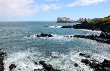 Jeju, Güney Kore - 20 Haziran 2016. Jeju Adası, Güney Kore 'de güzel bir deniz manzarası. Jeju Adası Asya 'nın en iyi seyahat merkezlerinden biridir..