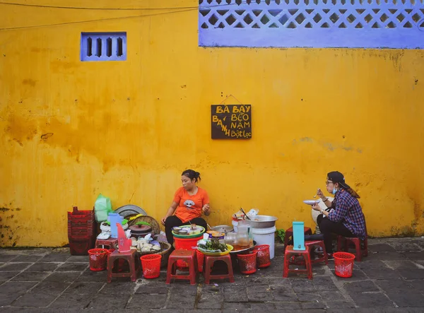 Hoi Vietnam Jul 2018 Street Food Hoi Vietnam Hoi Busy — Stock Photo, Image