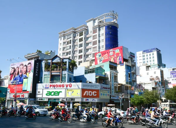 Traffico stradale a Saigon (Ho Chi Minh City), Vietnam — Foto Stock