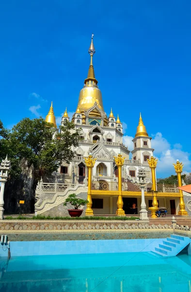 サイゴン、ベトナムでタイのお寺 — ストック写真