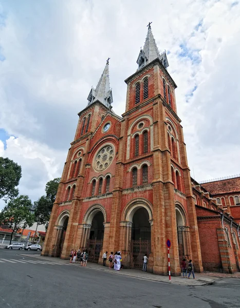 Notre Dame-katedralen i Saigon – stockfoto