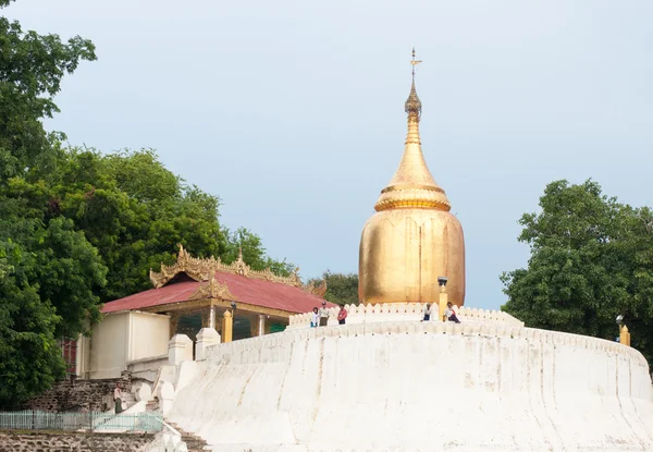 Bu-phaya, die Pagode in Flussnähe in bagan — Stockfoto