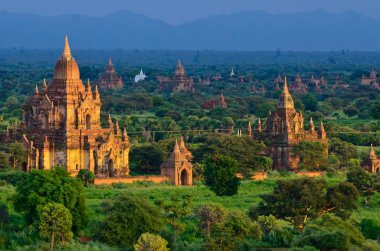 Bagan antik tapınaklar