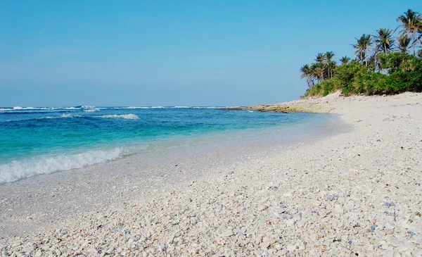 Belle plage dans le sud du Vietnam — Photo