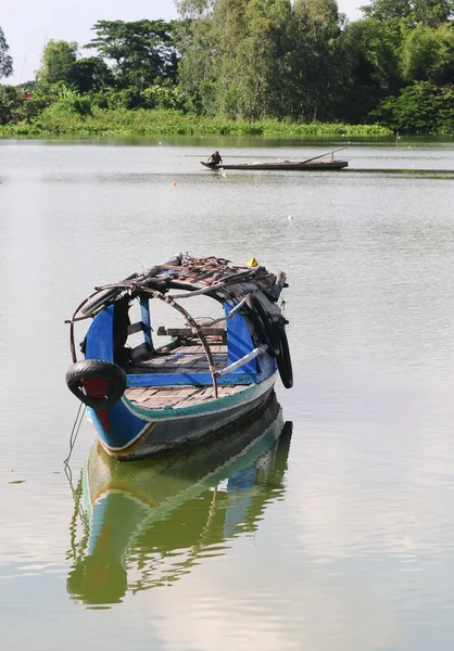 Barca da pesca sul fiume Mekong — Foto Stock